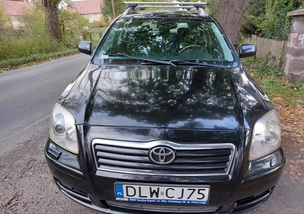 Toyota Avensis cena 7900 przebieg: 383000, rok produkcji 2006 z Czarnków małe 46